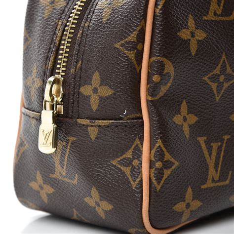 louis vuitton toiletries bag